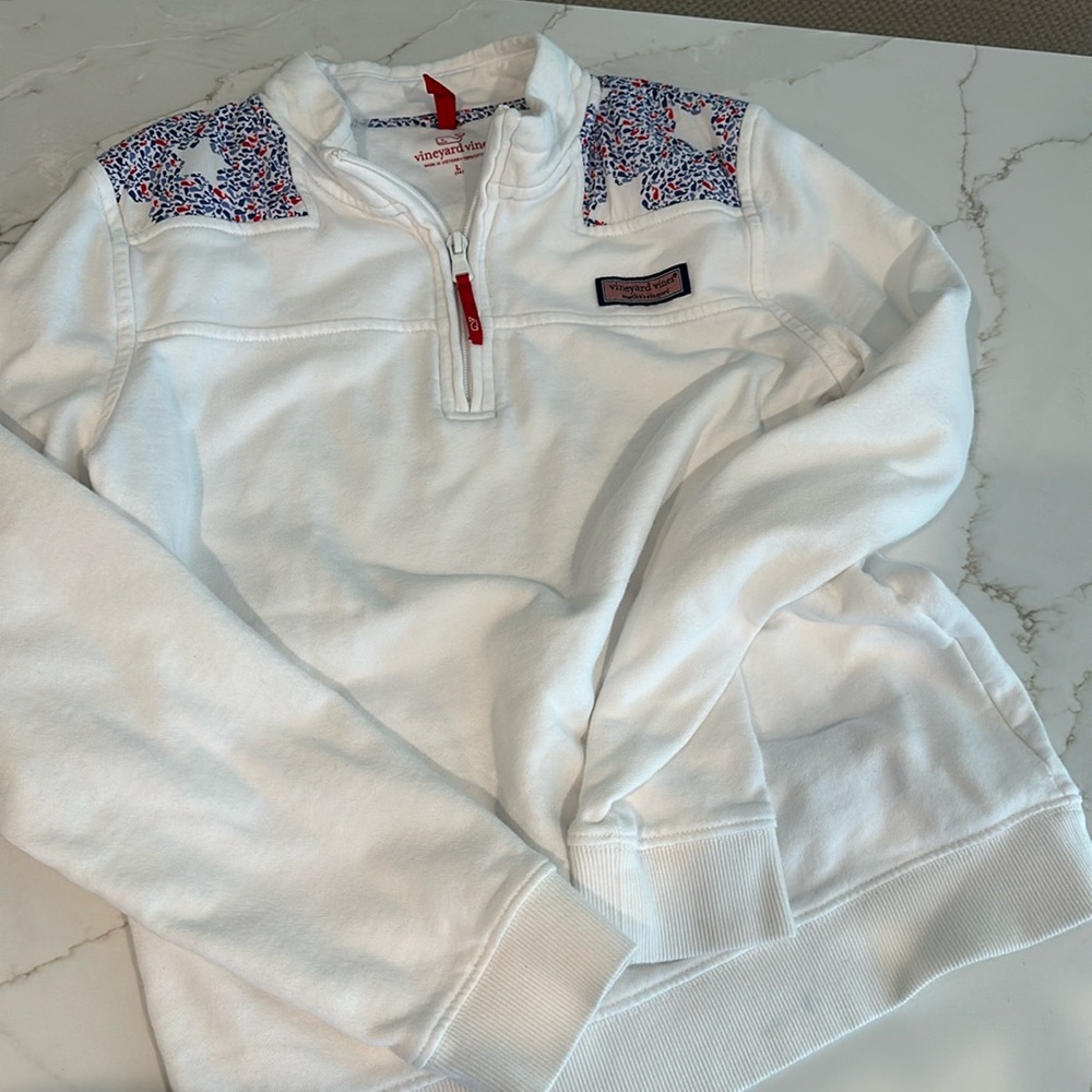 Girls Vineyard Vines pullover- mint condition!